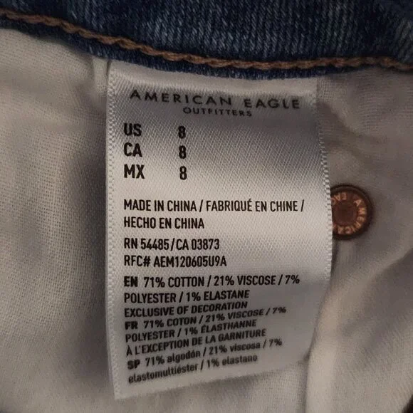 AMERICAN EAGLE Next Level Stretch Midi Distressed Jean Shorts - Sz 8 - Picture 5 of 5